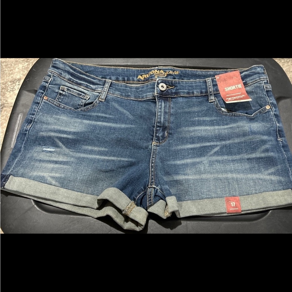 Arizona shorts